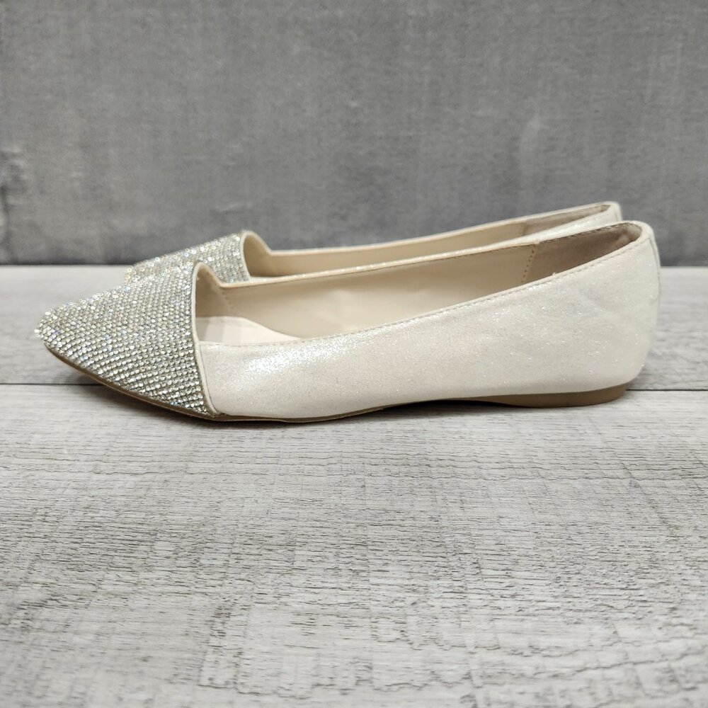 Aldo Sevireni 81 Women 6.5 (EU 37) Pointy Flat Rhinestones Shimmery Shoes NWOB